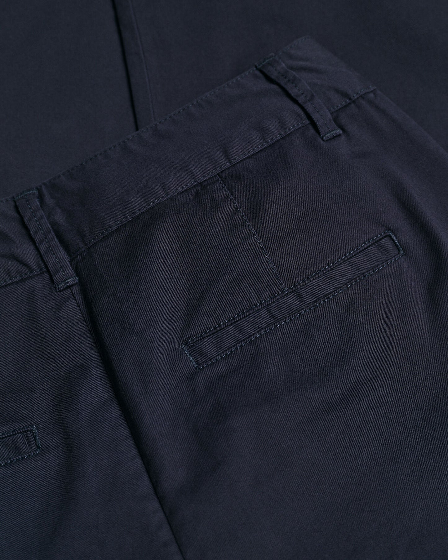 Chino coupe ajustée