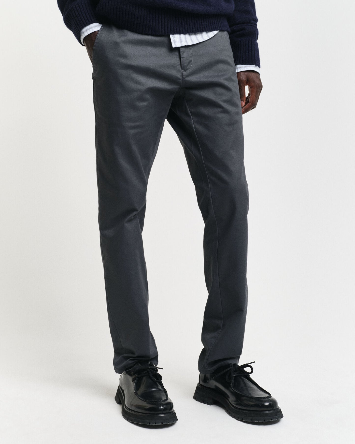 Schmale Chinos