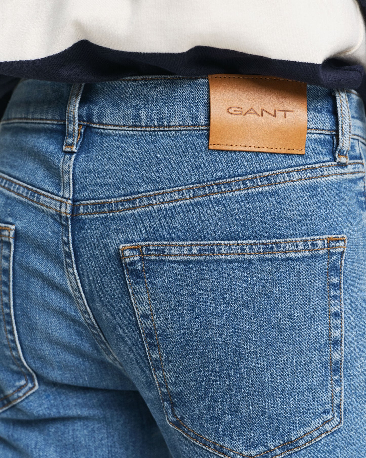 Slim Fit Jeans in sauberer Waschung