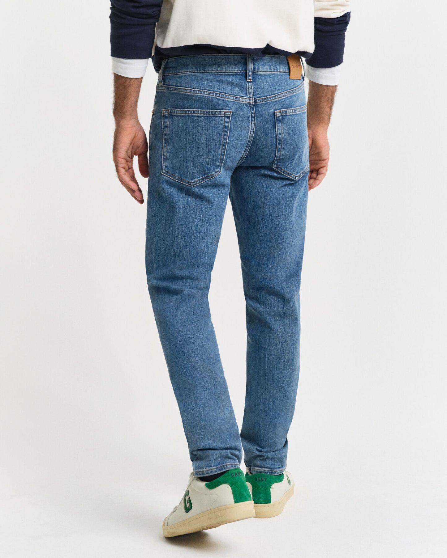 Slim Fit Jeans in sauberer Waschung