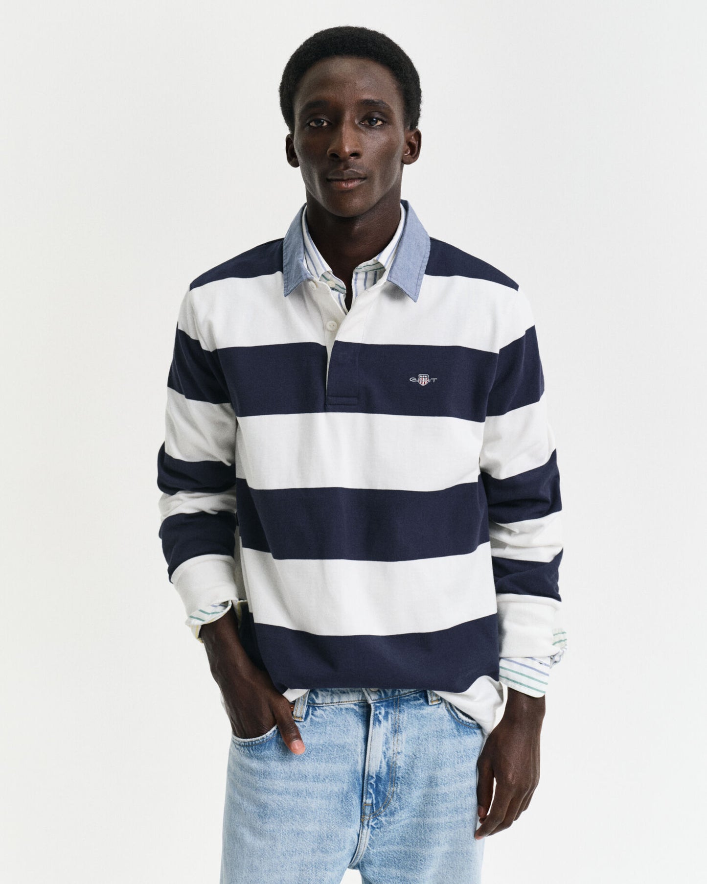 Polo à rayures lourd avec col en chambray