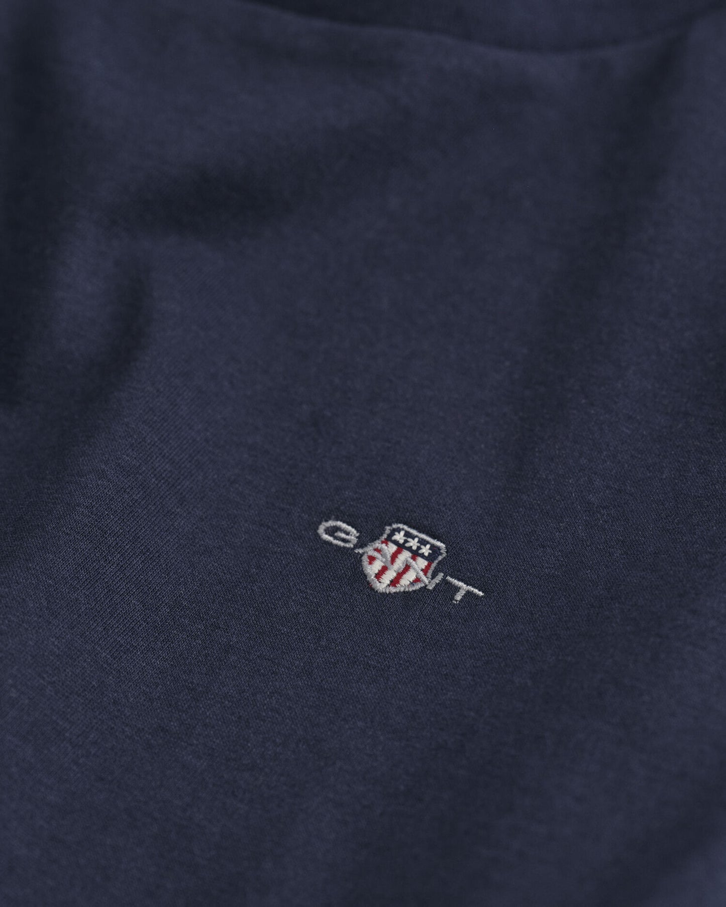 T-shirt bouclier