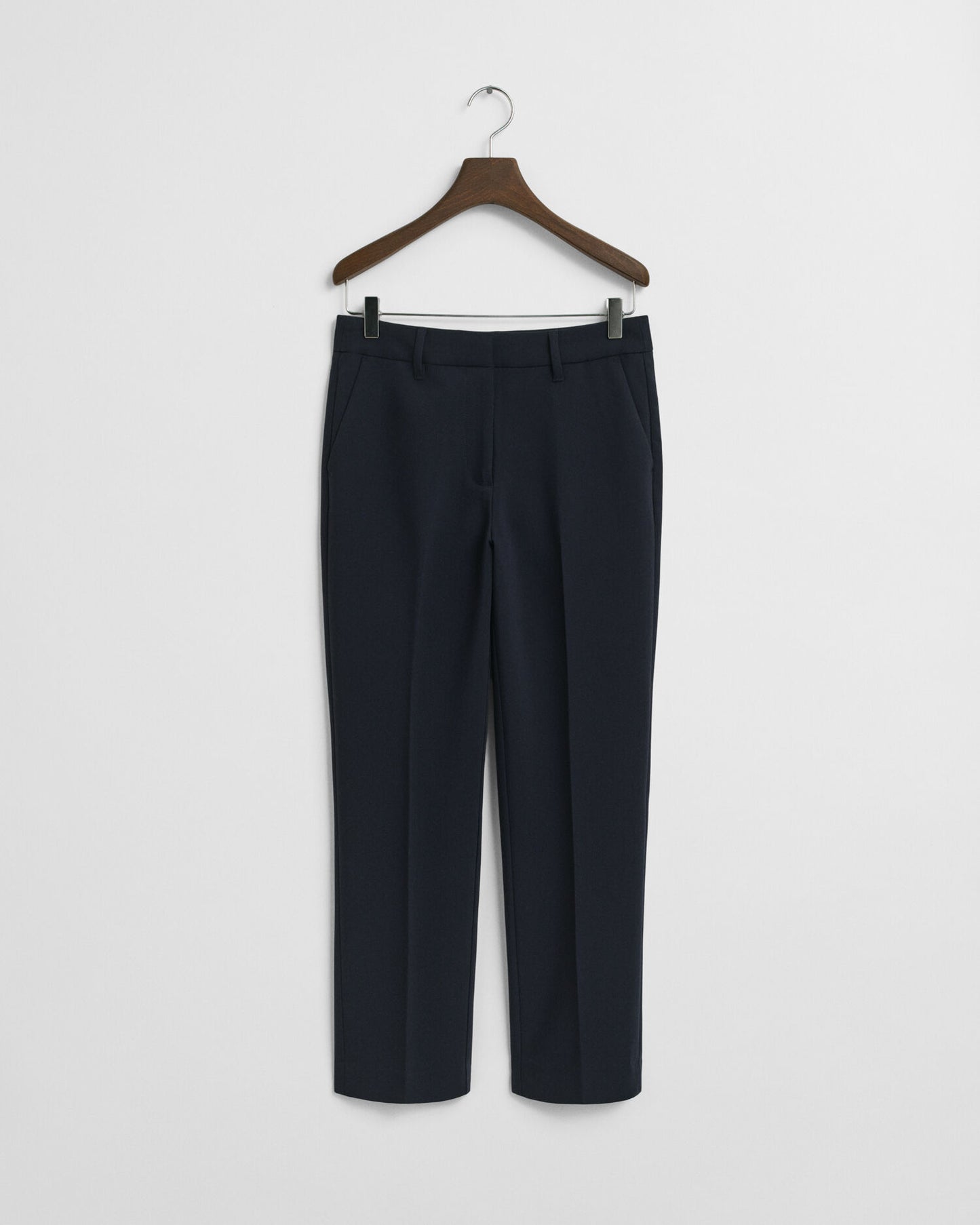 Schmal geschnittene fließende Hose