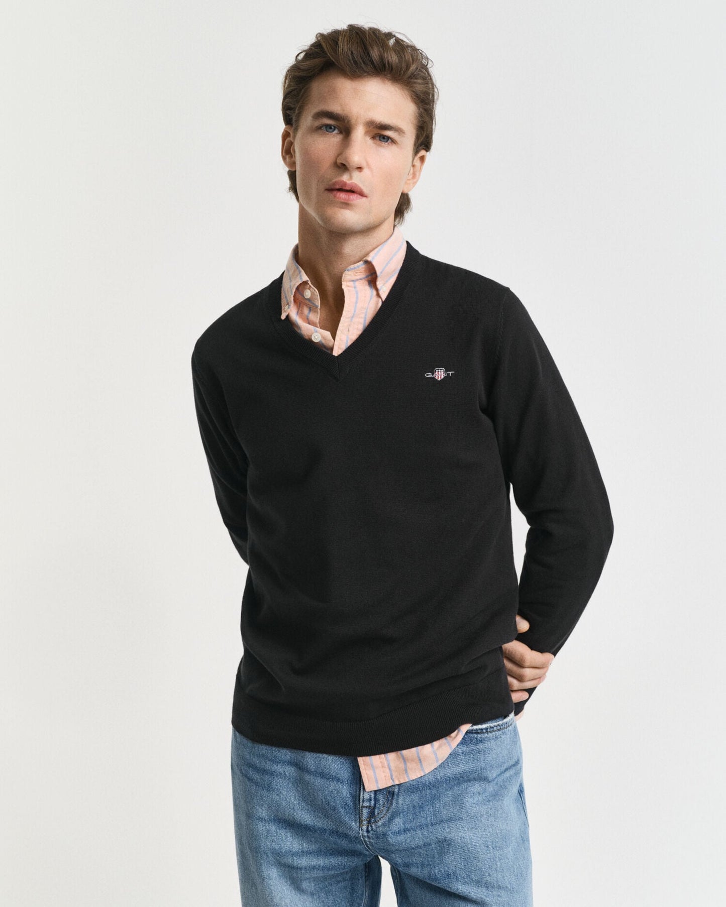 Chandail col en V classique en coton