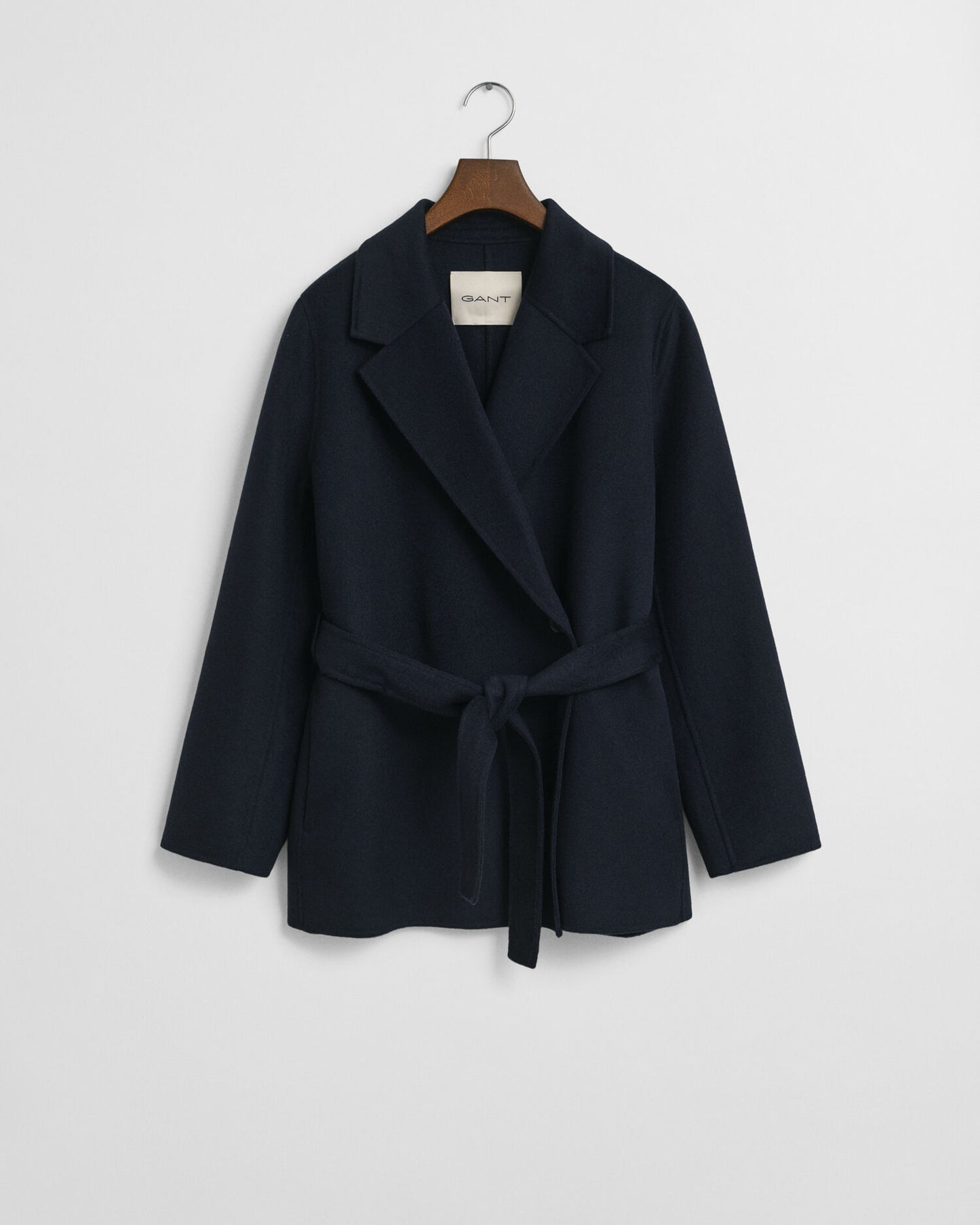 Veste ceinturée cousue main