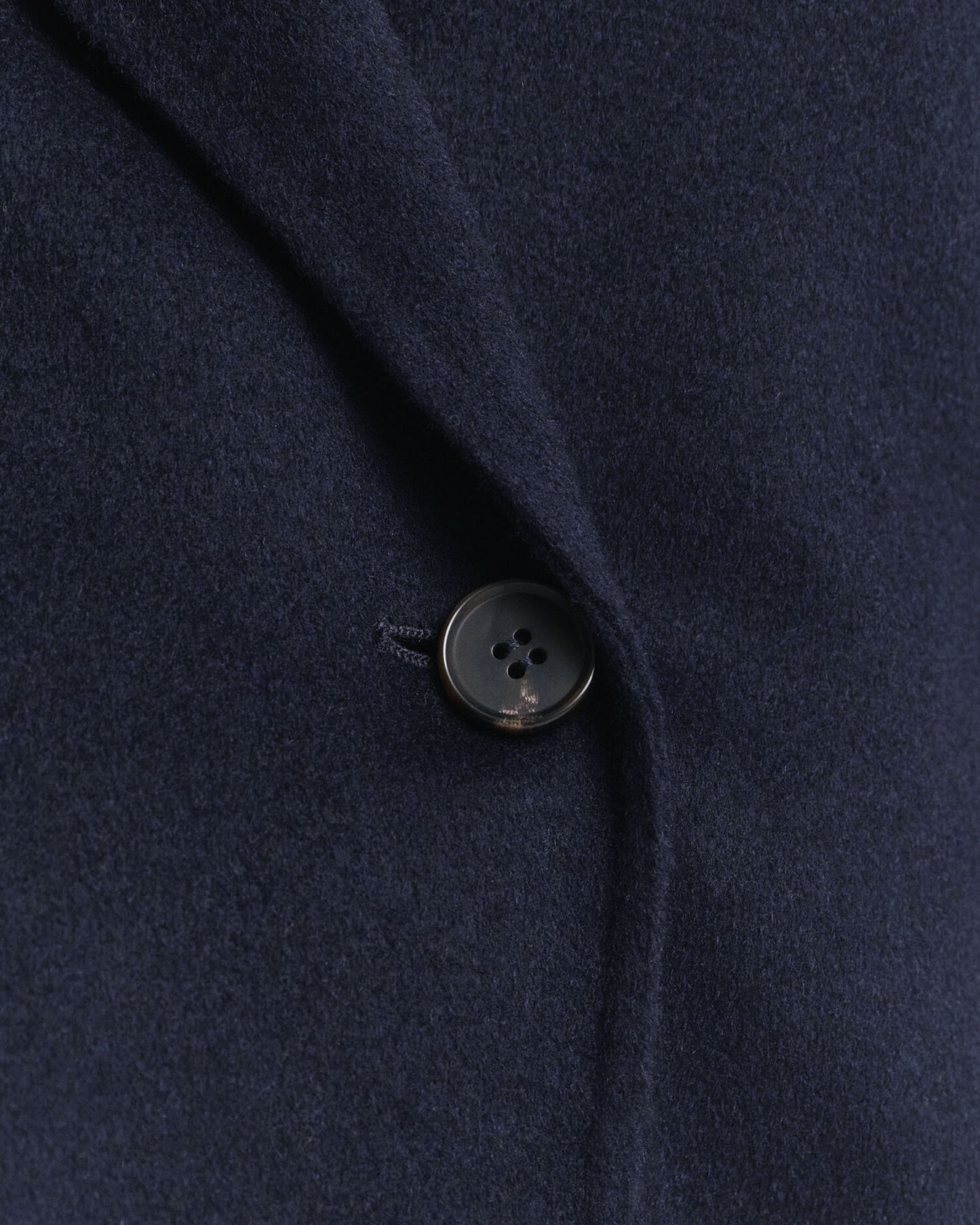 Veste ceinturée cousue main