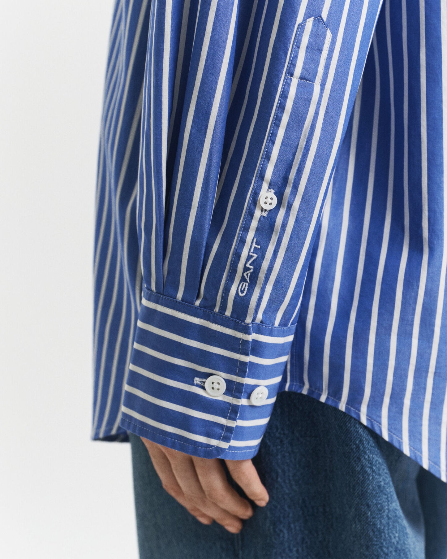 Oversized Hemdbluse aus gestreiftem Popeline