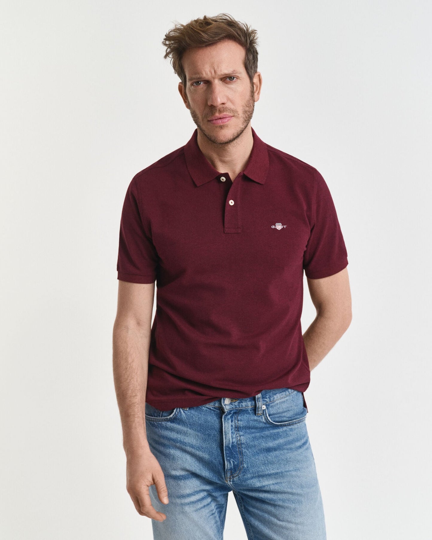 Regular Fit Polohemd aus Piqué mit Wappen
