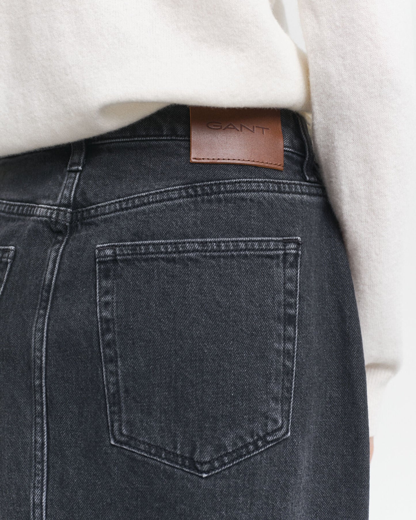 Jupe midi en jean boutonnée