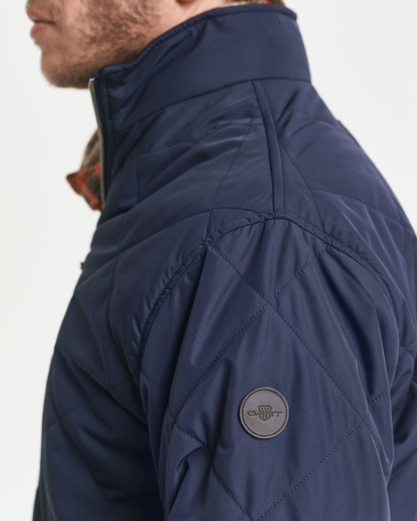 Veste à col montant réversible