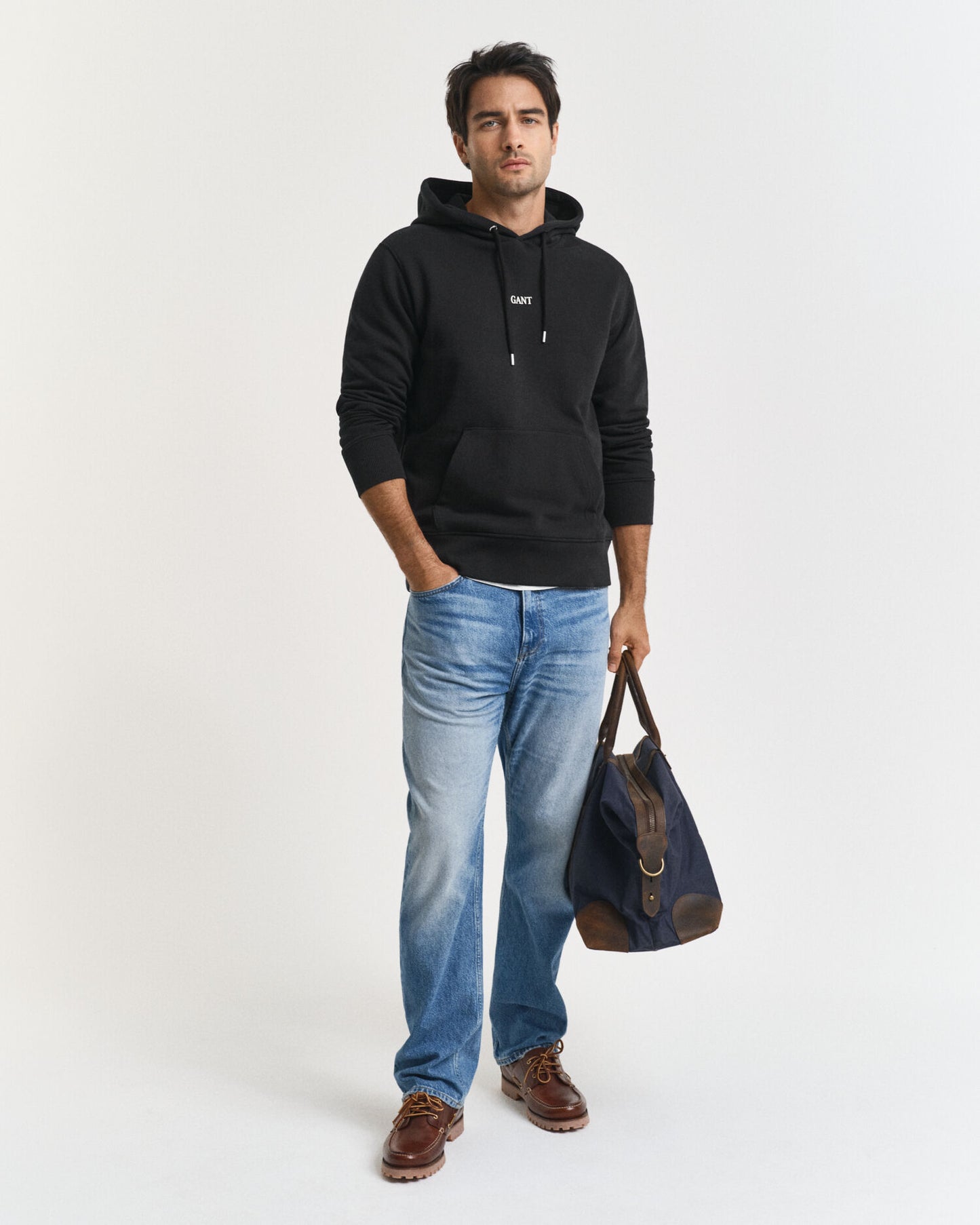 Sweat à capuche avec petit motif graphique
