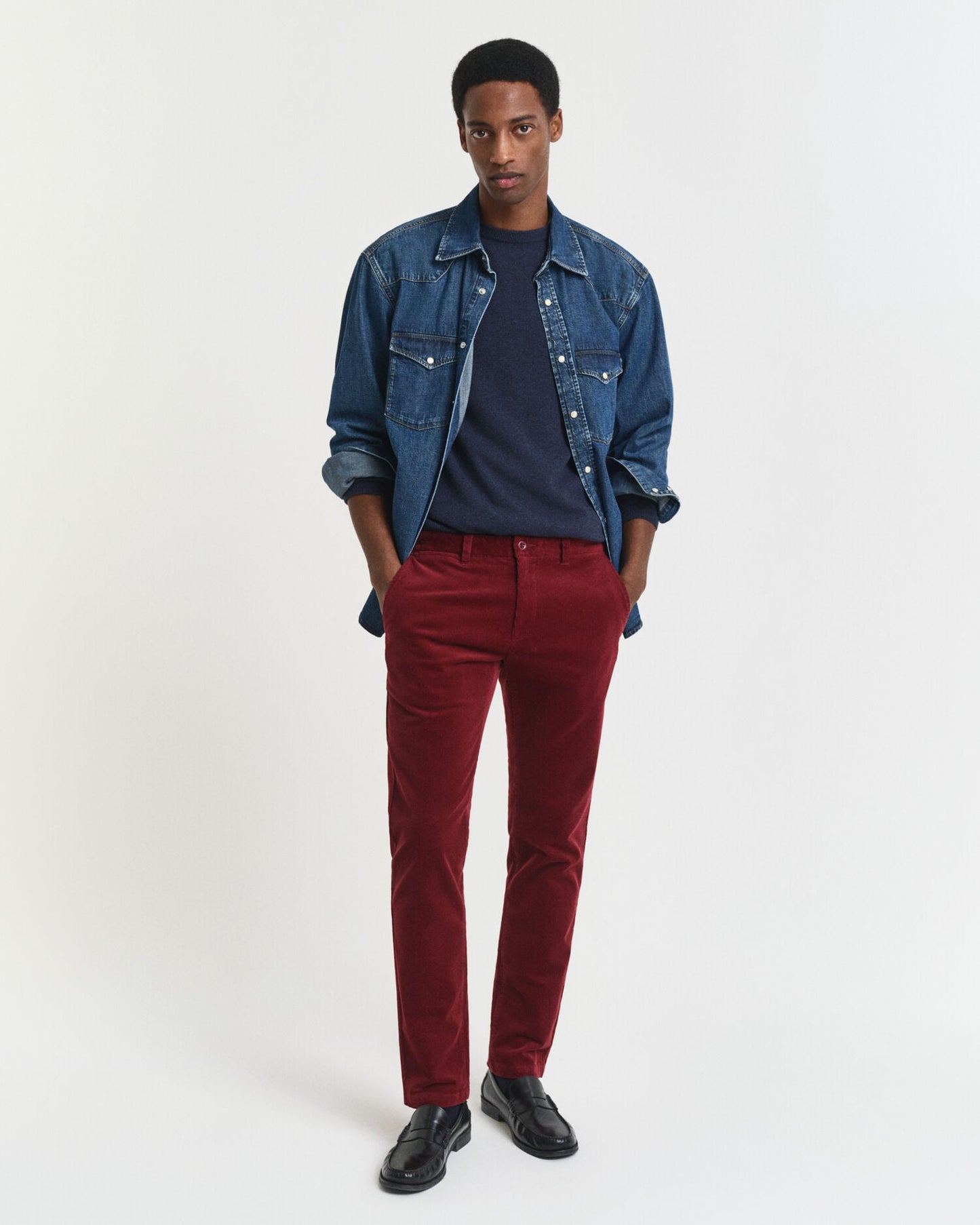Chino en velours côtelé coupe slim