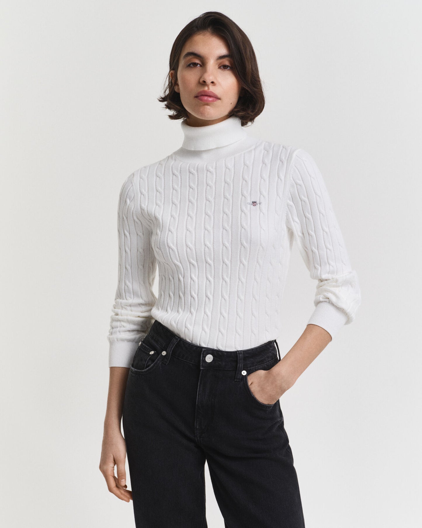 Rollkragenpullover aus Stretch-Baumwolle mit Zopfmuster