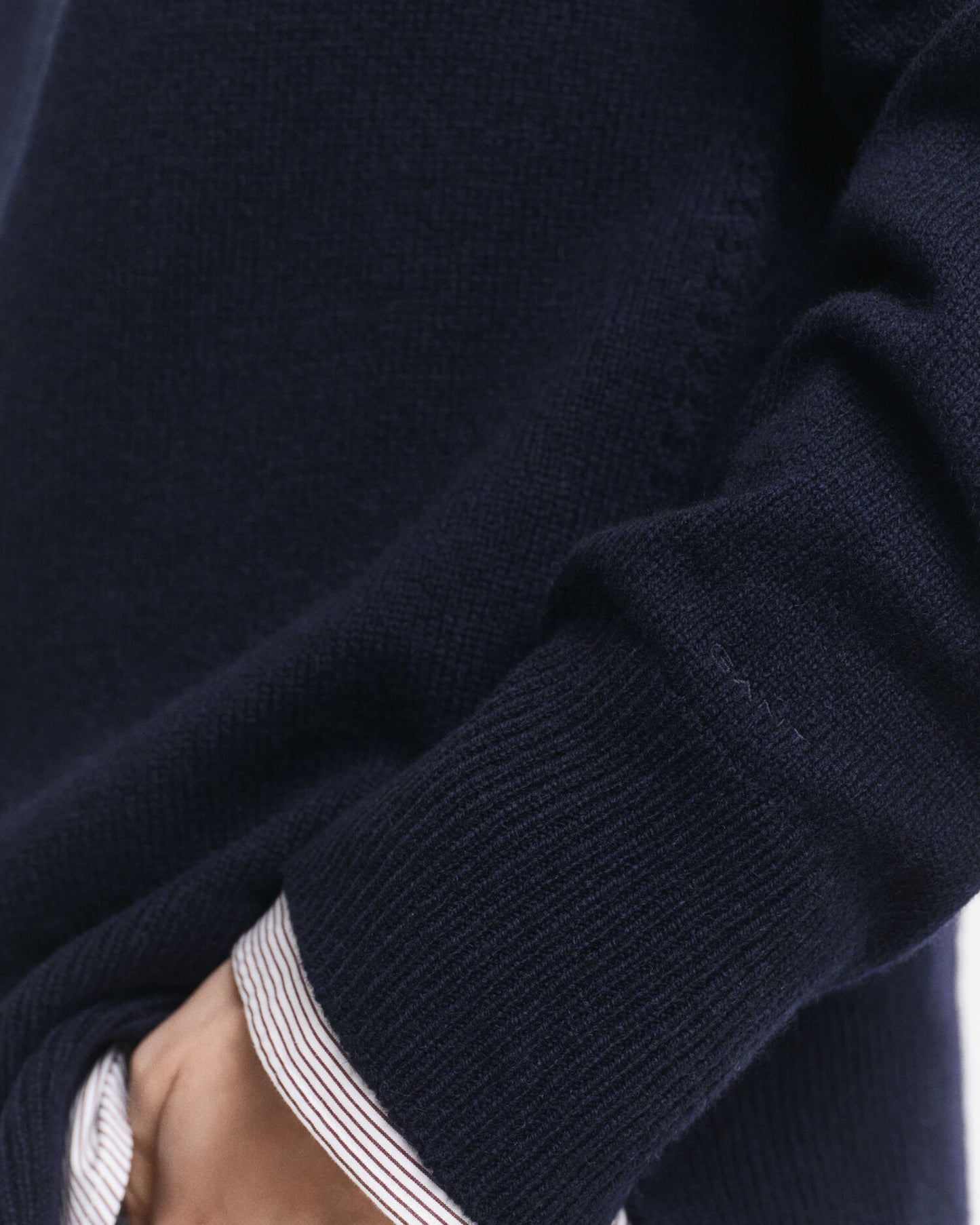 Pull ras du cou en doux mélange laine et cachemire