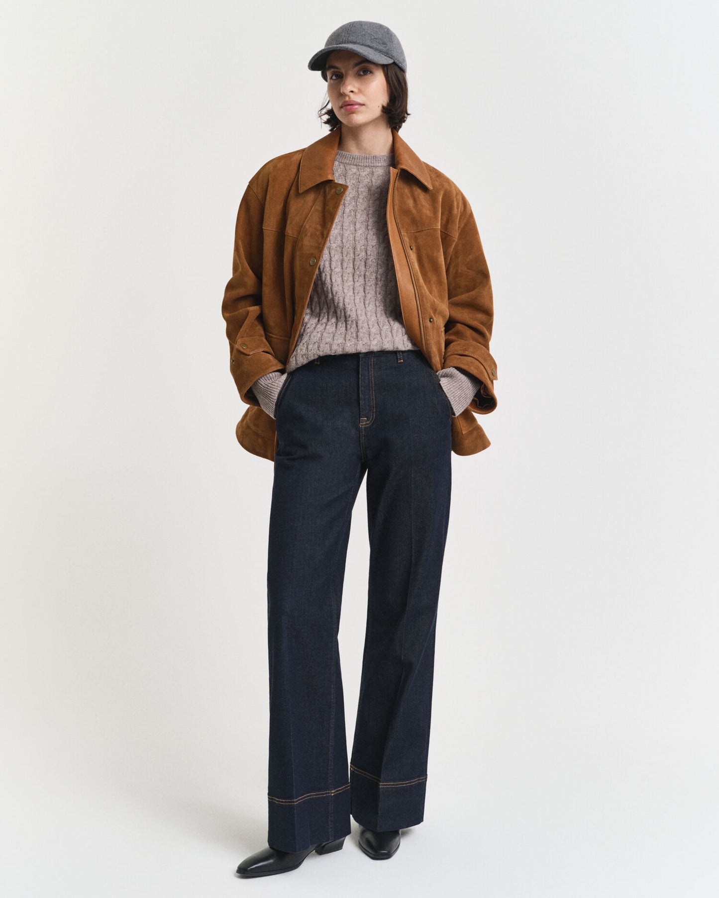 Pull en maille torsadée en laine à col rond